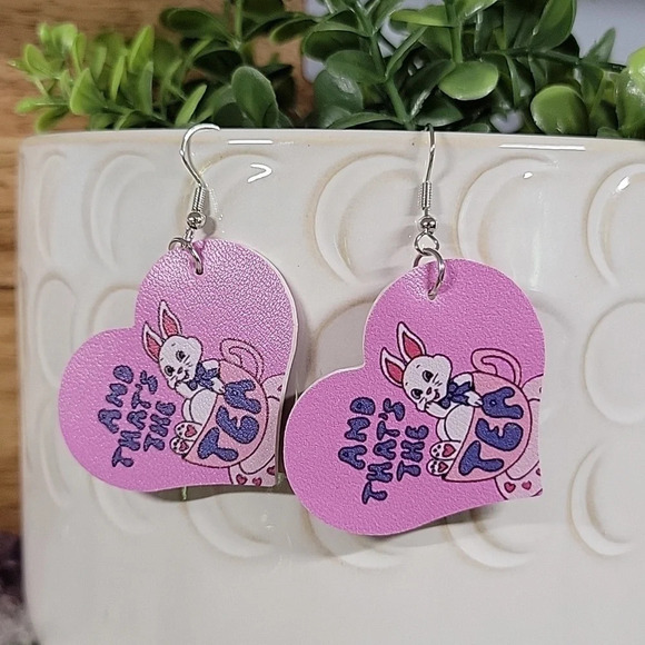 Spill the Tea Drop Earrings - Picture 4 of 6